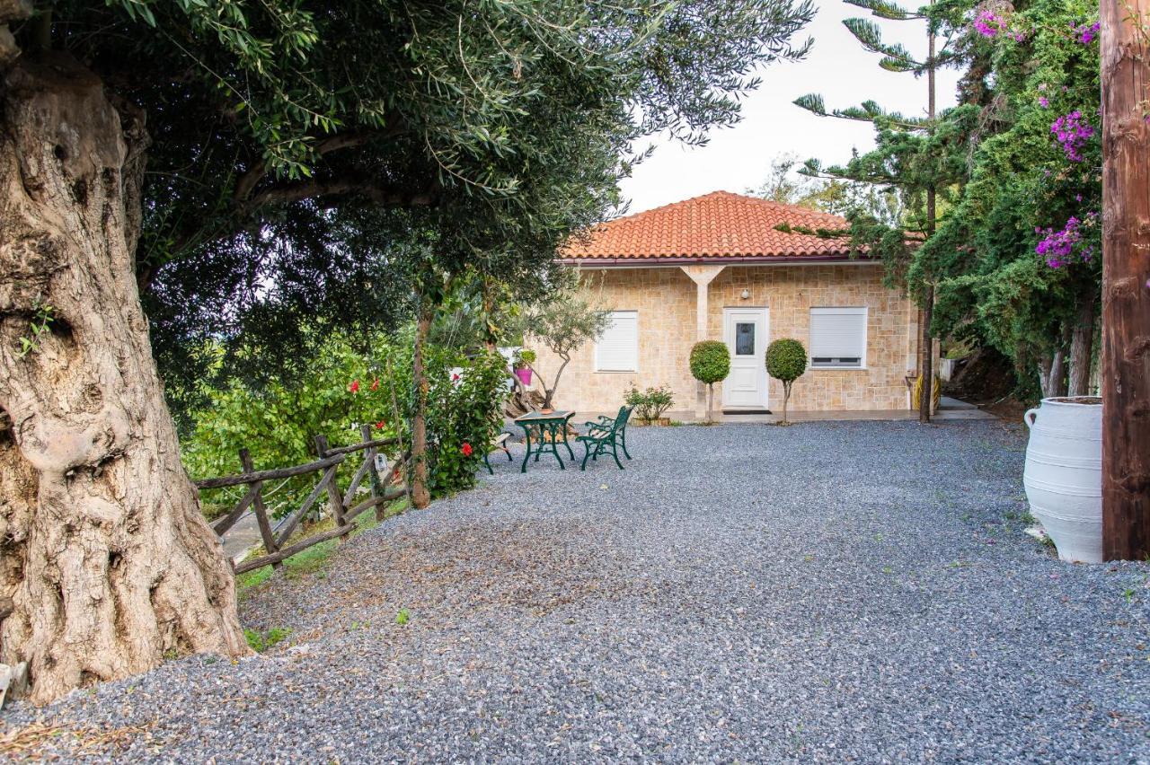 Chic & Spacious House In Rodia Heraklion Exteriör bild